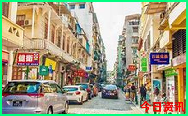 暑假适合去新疆玩吗